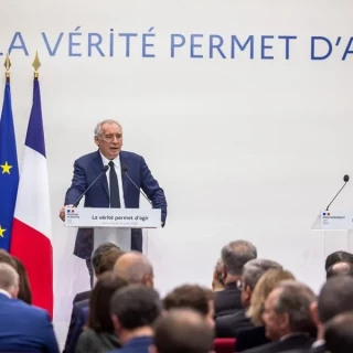 El Gobierno francés alerta del estado catastrófico de la economía del país