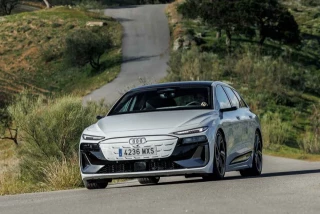 Los expertos en asistencia en carretera de Alemania lo tienen claro: los coches eléctricos se estropean menos