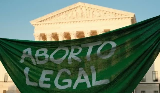 Reúnen 1,2 millones de firmas para facilitar el aborto seguro a todas las mujeres de la UE