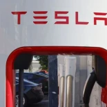 Los beneficios netos de Tesla se desploman un 71% en el primer trimestre del año