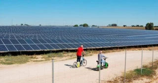 Las empresas fotovoltaicas niegan ser culpables del 'apagón' y apuntan a las distribuidoras
