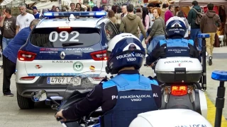 Detenido el casero de un edificio de Vigo que cortó la luz a 15 inquilinos e intentó golpear al policía que iba a restablecer el servicio