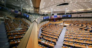 España arrastra a la UE a abandonar su tibieza con el régimen de Netanyahu