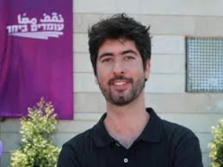 "Les escribo desde mi arresto domiciliario, tras salir de la cárcel"