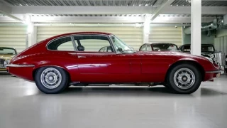 Ferraris, Porsches y un Jaguar E-Type: el juez busca 22 coches de lujo desaparecidos y vinculados a la estafa del mecenas de Alvise