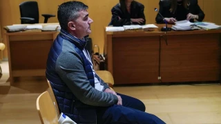 El conductor del Alsa accidentado en Avilés pierde los nervios en el juicio: «Lo estoy pasando fatal, yo también soy una víctima»