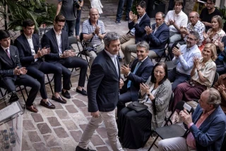 El PP y Vox proponen la Alta Distinción valenciana para la madrileña Fundación Toro de Lidia, a la que dan 600.000 euros mientras asfixian a la Acadèmia de la Llengua