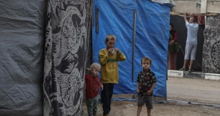 Pediatras españoles denuncian la muerte de niños por hambre en Gaza y apelan a la responsabilidad ética internacional