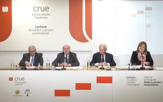 Los rectores defienden la autonomía universitaria en Harvard mientras consienten las graves injerencias vaticanas en España