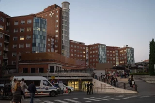 La sanidad vasca amonesta a un médico de paliativos por acompañar a una niña en el final de su vida “fuera del horario oficial”