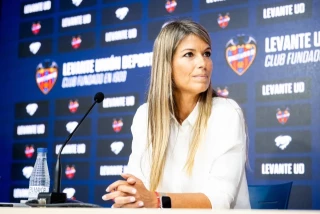 La periodista que comió con Mazón en El Ventorro, siete meses después de la dana: “Las redes sociales me han hecho mucho daño”