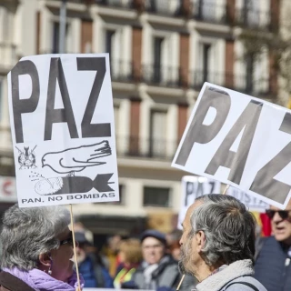 Sumar, IU y Podemos aspiran a parar en la calle otra subida del gasto militar