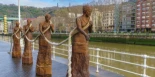 Cuando ellas tiraban de los barcos: la historia olvidada de las sirgueras de Bilbao