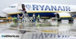 Ryanair cierra la base de Santiago, cancela vuelos a Vigo y Tenerife y los reduce en Asturias, Santander y Zaragoza