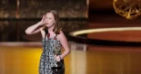 Hannah Einbinder grita “Fuck ICE, Free Palestine” en su discurso en los Emmy 2025