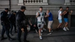 La Policía golpeó a un grupo de turistas británicos tras las protestas del final de La Vuelta en Madrid