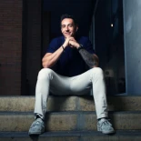 Emilio Delgado, diputado en la Asamblea de Madrid: “Están vendiendo Madrid con la gente dentro”