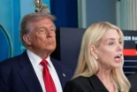 Mensaje borrado por Donald Trump en Truth Social era un privado para la Fiscal General, Pam Bondi, para que imputase a sus enemígos políticos