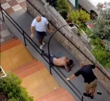 Vecinos de Benalmádena Costa viven atemorizados tras una brutal agresión de un grupo de antiokupas