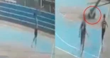 Jugador de baloncesto muere tras caerle encima y aplastarlo una canasta en pleno entrenamiento en la India