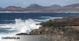 Dos pescadores italianos, uno en estado crítico, arrastrados por golpe de mar en costa de Lanzarote
