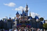 Disney invertirá mil millones de dólares en OpenAI y dejará que ChatGPT use sus personajes