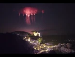 La NASA revela una fotografía de un sprite rojo que apareció sobre un castillo francés