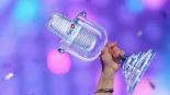 Otro ganador de Eurovisión anuncia que devolverá su trofeo
