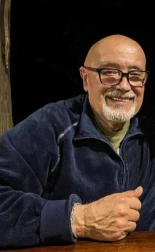 «Trabajar con plantas maestras es algo muy serio. Puedes hacer mucho bien o puedes destruir a una persona»