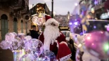 Las fuerzas israelíes detienen a Papá Noel en una redada durante una celebración navideña palestina  (Eng)