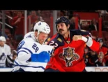 Una hora de peleas brutales en la NHL