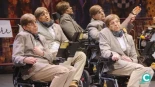 La chirigota de los Stephen Hawking, del COAC 2026, donará las sillas de ruedas para los enfermos de ELA
