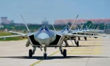 China podría superar los 1.000 cazas en servicio activo: una flota que combina aviones de combate J-20, J-20A y J-20S