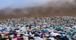 Preocupación por el impacto ambiental de la ropa usada importada en el Desierto de Atacama