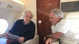 “Lo mejor es ignorarlo”: Los consejos del intelectual Noam Chomsky a Jeffrey Epstein