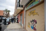 Forzar a una niña a comer sujetándola del cuello y pegar a un niño con la mano de otro: lo que muestran los vídeos de la dueña de la guardería de Algemesí