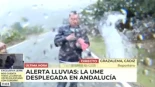 Los reporteros de 'El programa de Ana Rosa', contra la borrasca Leonardo: "¡Estás empapado!"