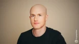 El CEO de Coinbase, Armstrong, retiró 550 millones de dólares mientras COIN cayó un 50%(ENG)