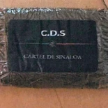 El policía nacional encarcelado escondía en su uniforme una placa de hachís del Cártel de Sinaloa