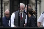 Gerry Adams niega su pertenencia al IRA en una demanda civil por daños en tres atentados