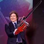 La apisonadora ultra de Milei, peor que la pandemia