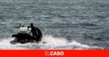 Desaparece el cadáver de un hombre en el mar por un enfrentamiento entre los Mossos y la Guardia Civil (CAT)