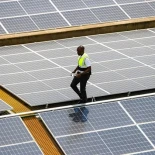 La solar ahorra a Europa 3.000 M€ en fósiles en marzo, ¿qué país lidera?