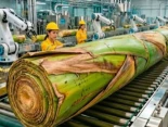 Las toneladas de troncos de banano que quedan tras la cosecha se están transformando en materia prima para la confección de ropa y papel