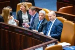 Yair Lapid y Naftali Bennett acuerdan presentarse juntos frente a Netanyahu en las próximas elecciones de Israel
