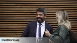 La 'burla' de Mazón en las Corts cuando una diputada de Compromís le reprocha que "se está pegando la vidorra del siglo"