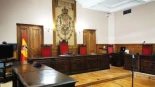 Entró de madrugada en casa de su ex dormido y le apuñaló tres veces: la Fiscalía pide 13 años y medio de prisión