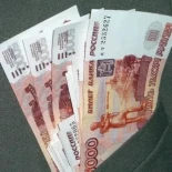 "Su dinero es nuestro recurso": las autoridades rusas están interesadas en los ahorros de los rusos (ING)
