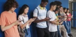 Un análisis en 43 países revela que los jóvenes de entornos desfavorecidos son más vulnerables a los riesgos de las redes sociales
