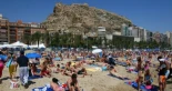 El repunte de turistas por la guerra «suavizará» el impacto del conflicto en la economía española